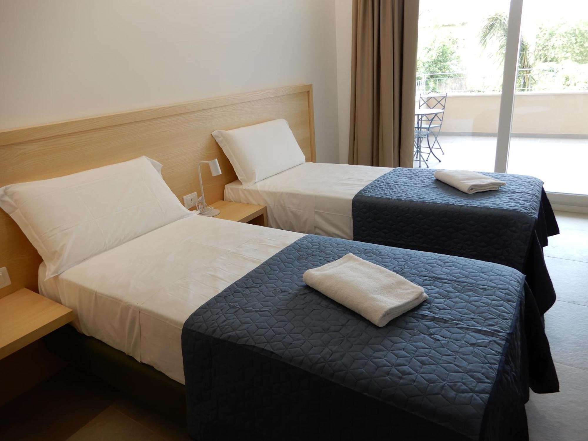 Middle Town Palace Tropea Εξωτερικό φωτογραφία